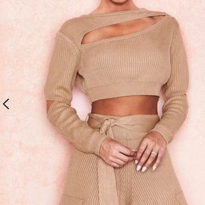 HouseofCB NWT sand cropped sweater - women’s XS